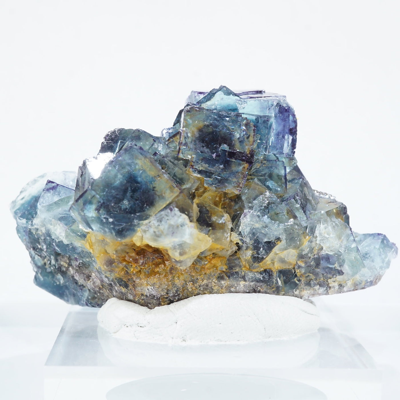 ナミビア・オコルス産 フローライト – 天然石ハッピーギフト