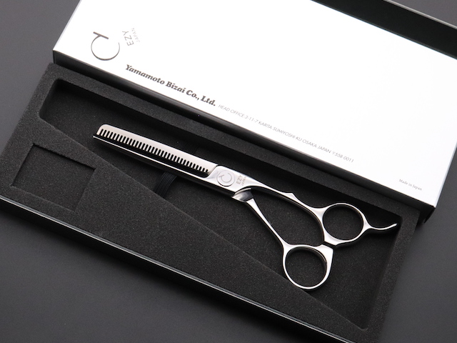 中古美品】箱付き コルタシザー セニング 15%〜25% 希少 韓国レイヤー