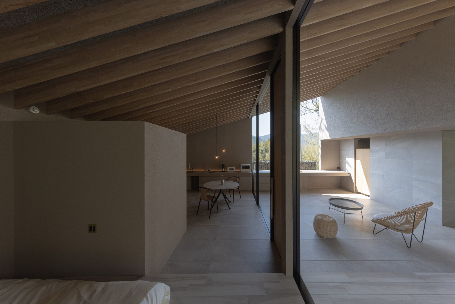 建築家・深瀬ヤスノリが手がけた、長崎県北松浦郡佐々町の1日1組限定の