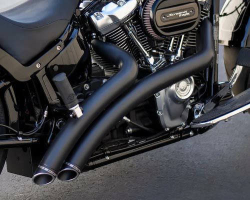 フリーダムパフォーマンス製ハーレーダビッドソン・マフラー|マフラー