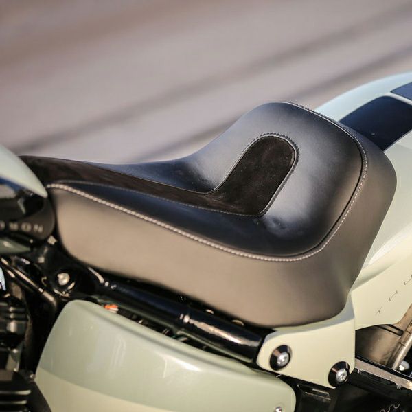 FLFB ファットボーイ用Thunder Bike｜ハーレーカスタムパーツ専門店