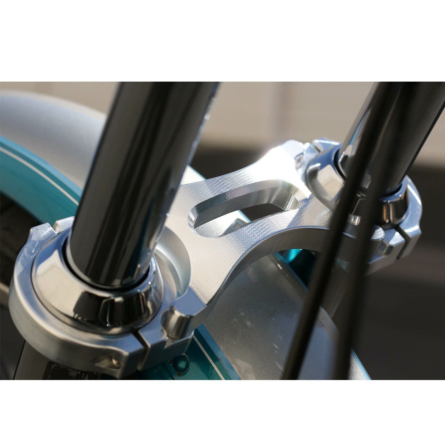 スポーツスター フォーク・ブレース｜ハーレーカスタムパーツ専門店