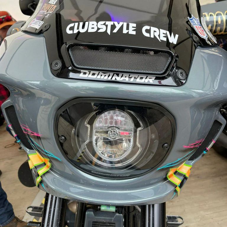 000000105608-01.jpg?size=m&w=