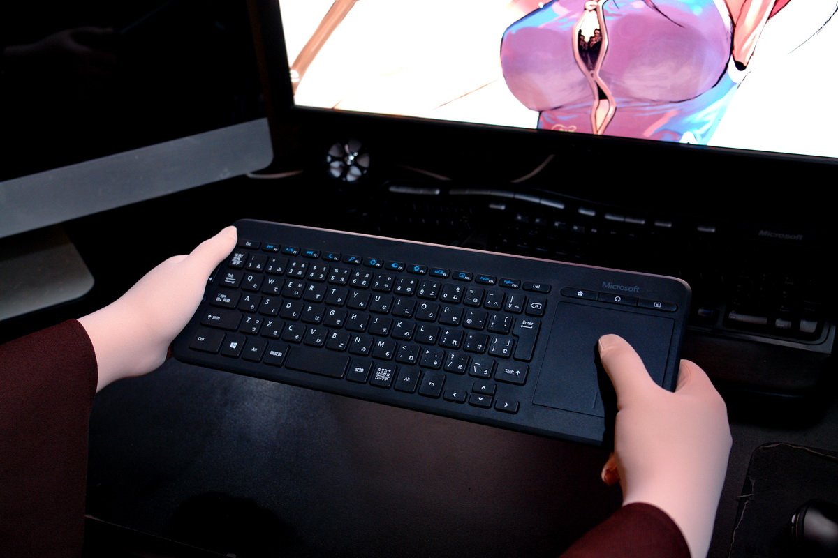 PC]マウスコンピューターのStickPC MS-NH1 | 個別の特集記事 | OKUTSU