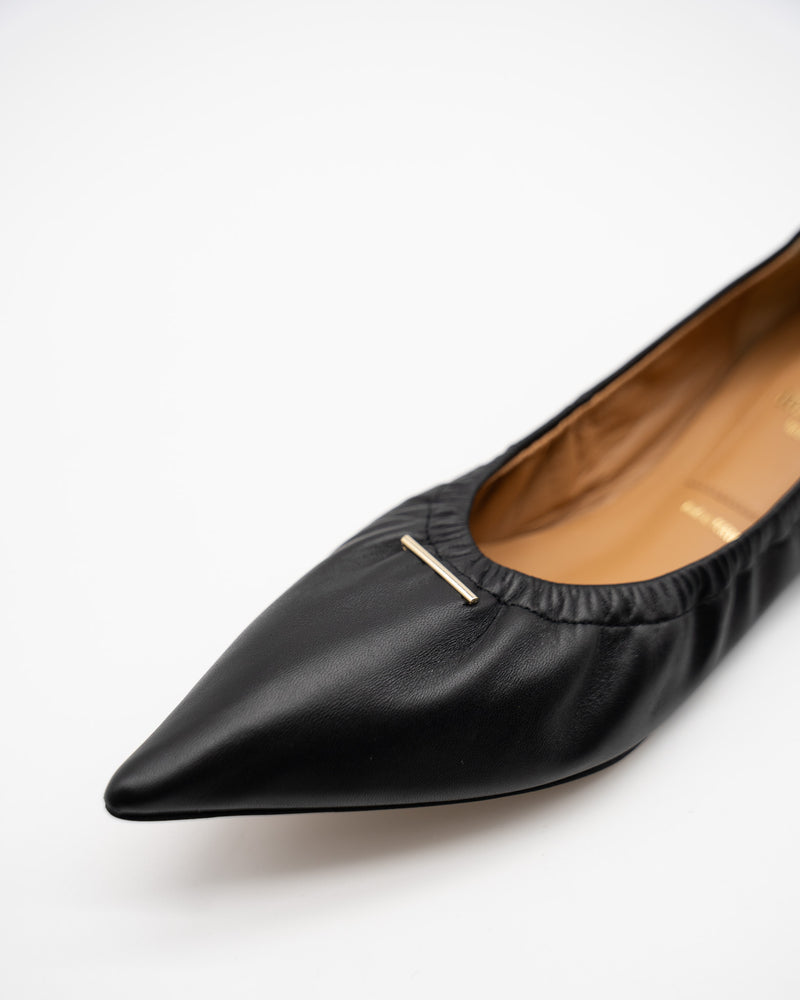 Alyssa black メタル付きバレエシューズ ブラック - HENRI EN VARGO