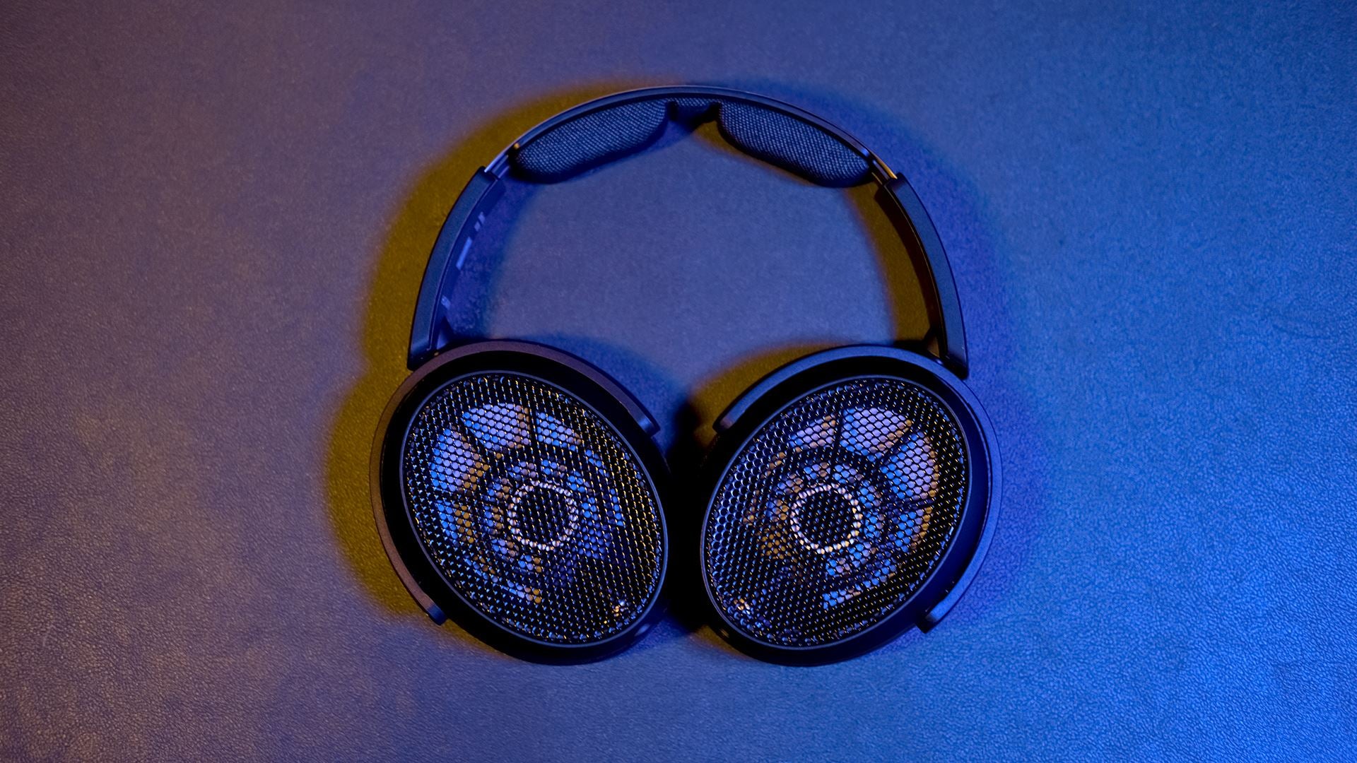 Sennheiser HD 490 Pro: Incrementalist – Headphones.com