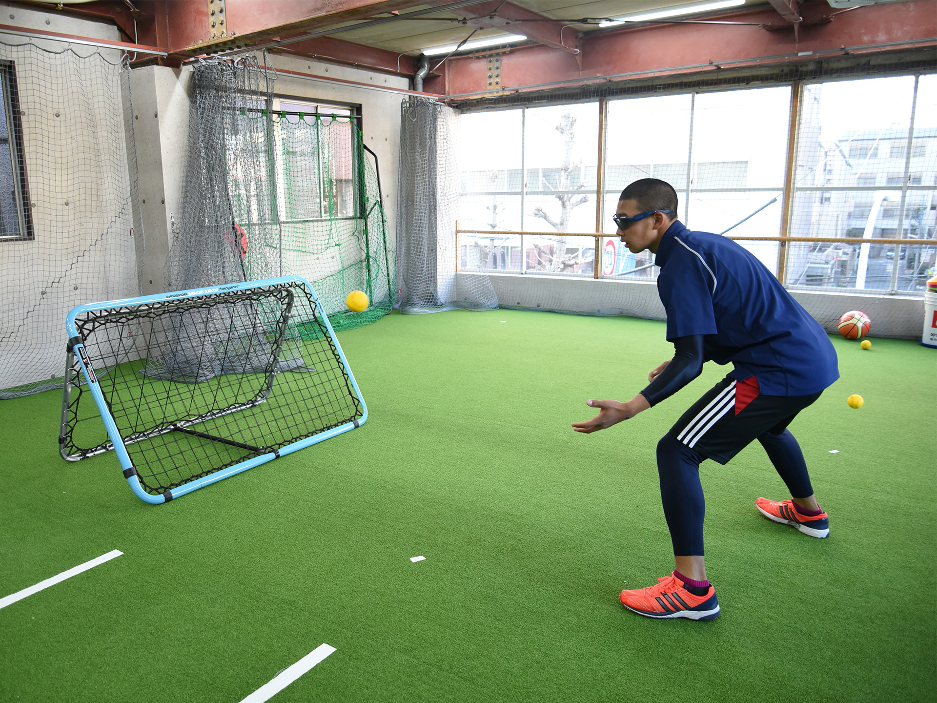 スポーツビジョントレーニングコース｜野球塾ならヘルスラボスポーツ