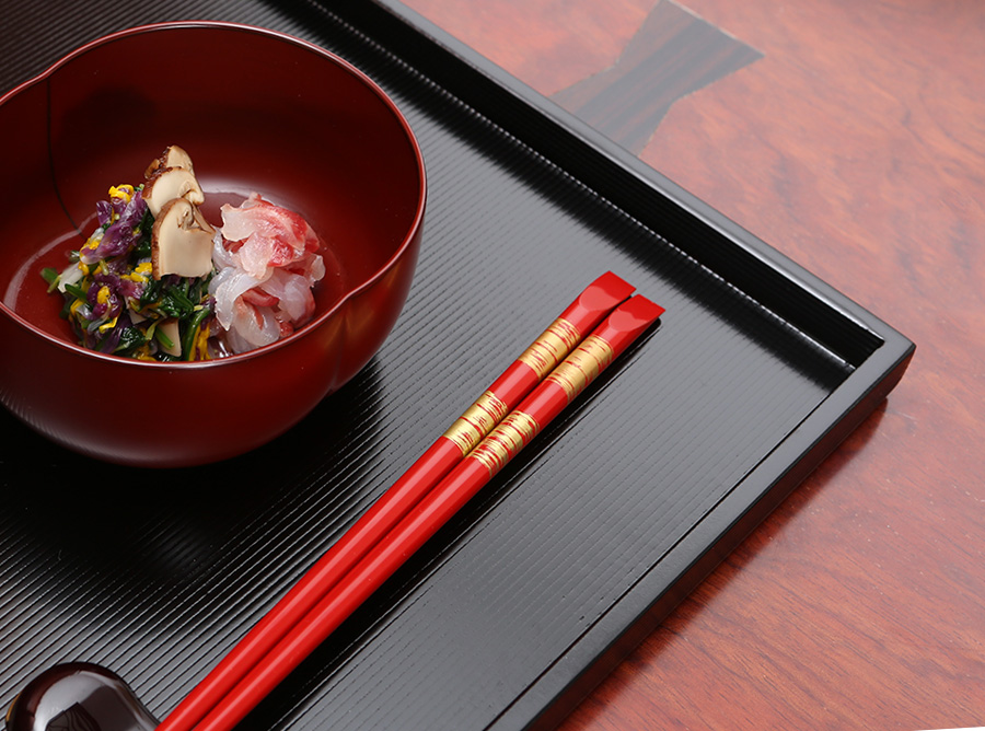 宮内庁御用達 漆器 山田平安堂】正角膳 千筋 | 漆器 山田平安堂 WEB本店