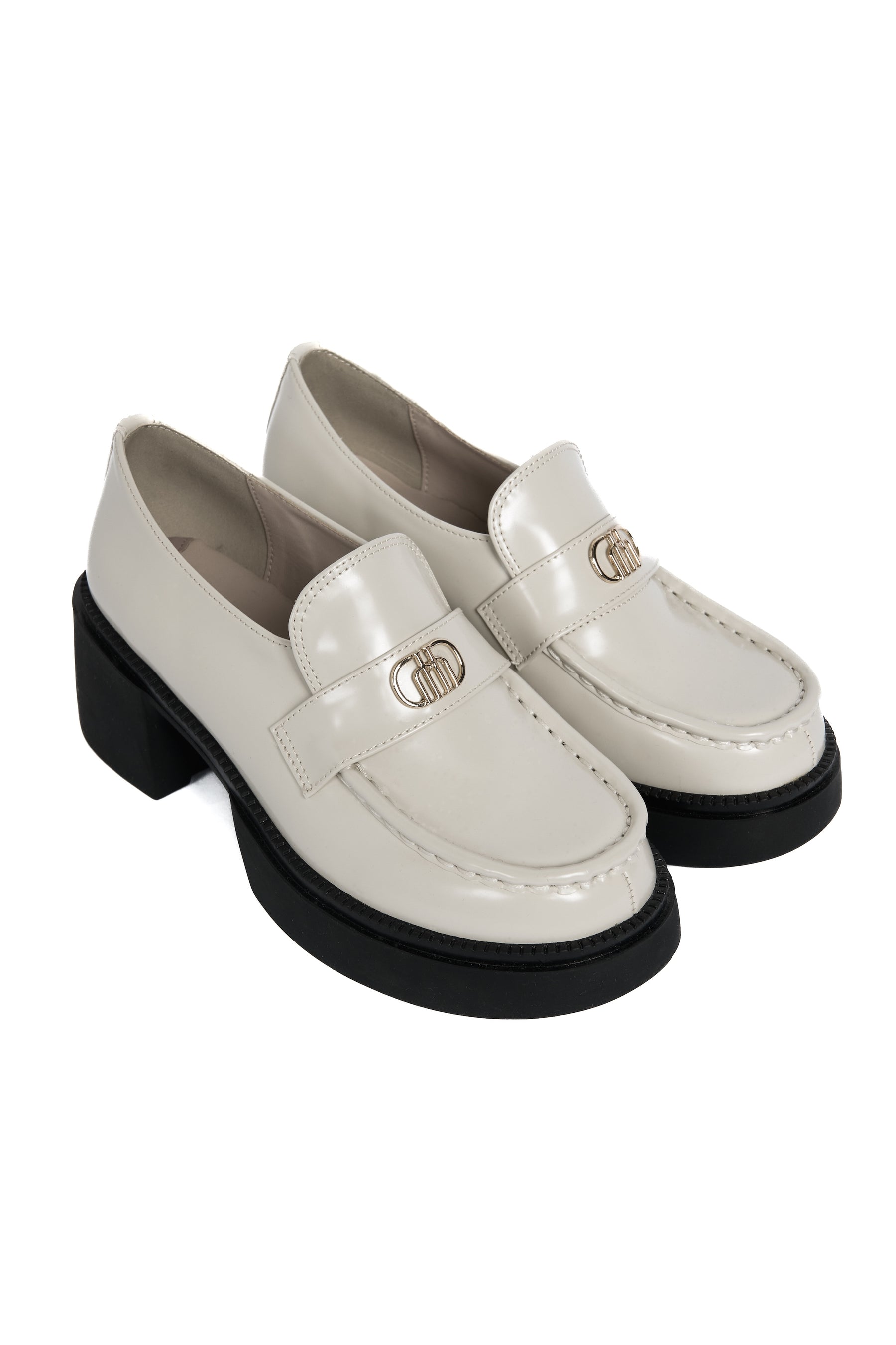 新色】Trois Logo Loafers