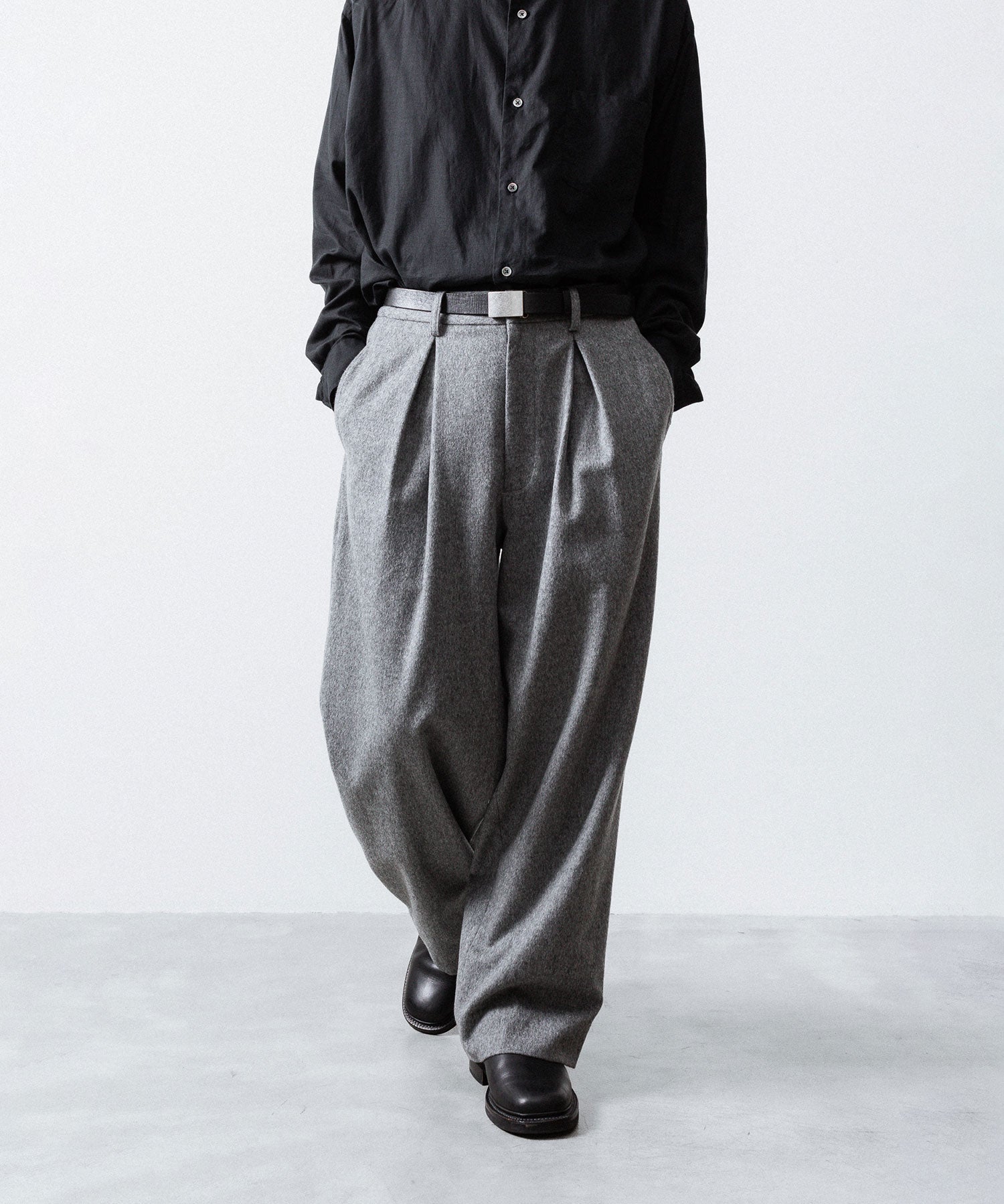 ssstein / シュタイン】W/CA BEAVER EASY WIDE TROUSERS - GREY | 公式