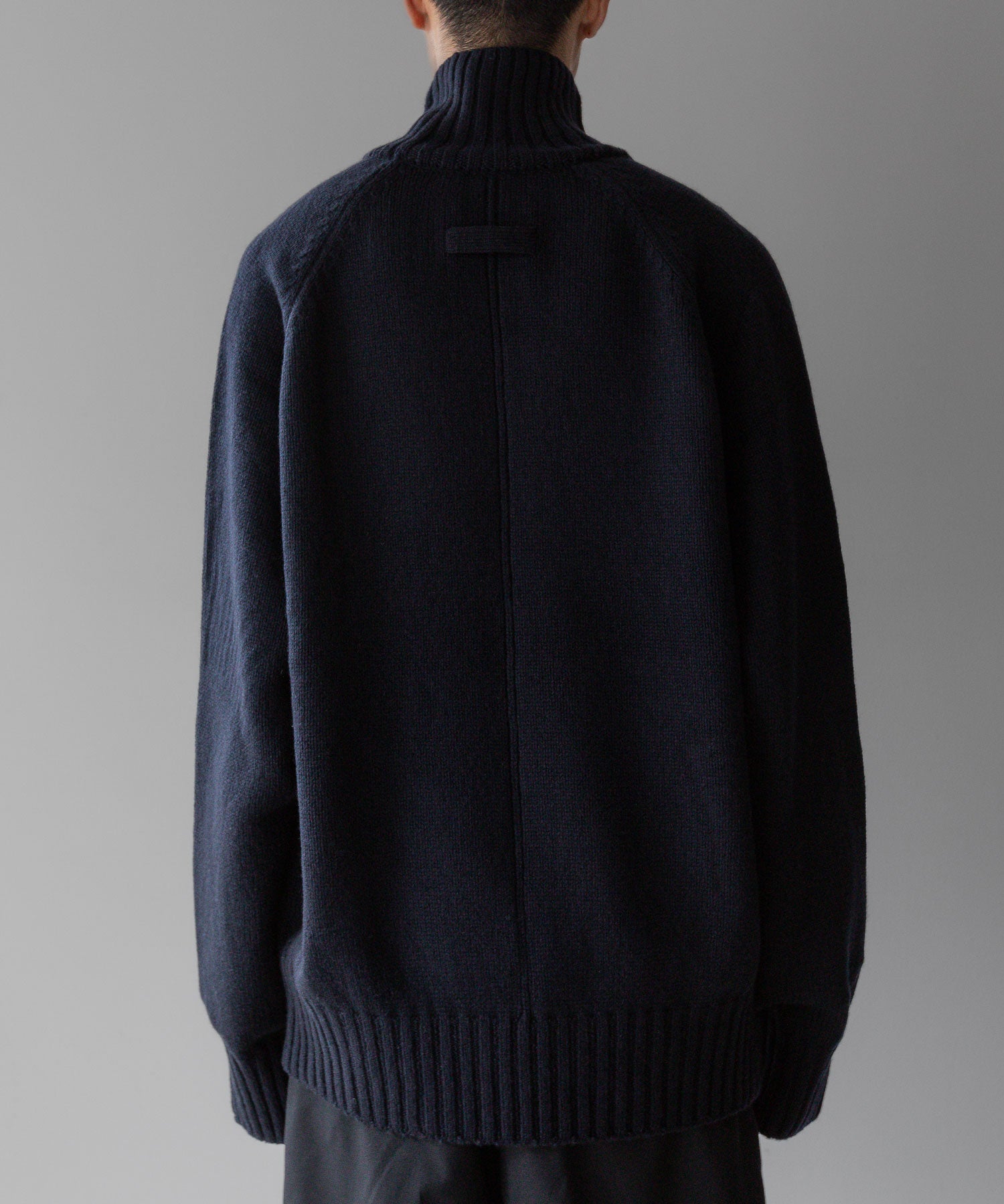 stein / シュタイン】EX FINE LAMBS LOOSE HIGH NECK KNIT LS - DARK