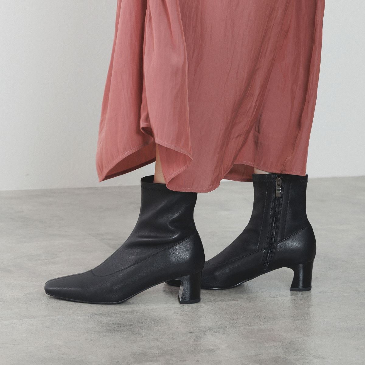 再値下げ】メタルヒールストレッチブーツ/554418