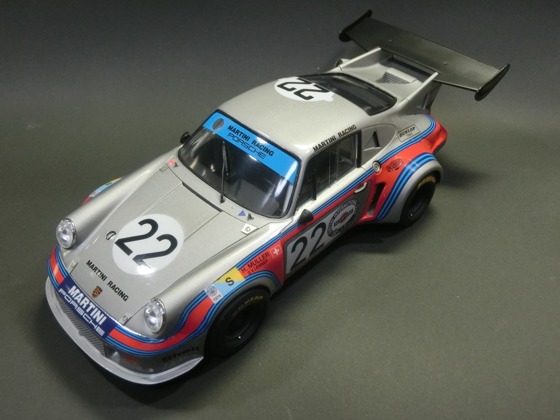 フジミ1/24 ポルシェ911カレラ RSRターボ 制作記 17: 日の丸航空隊の