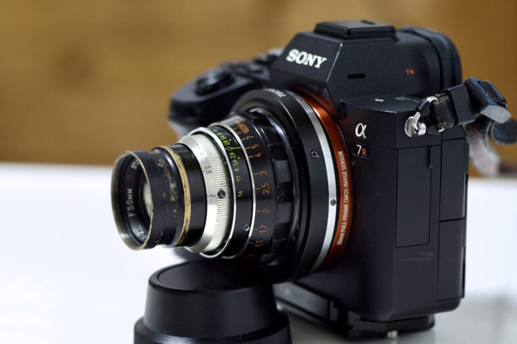 ロシアンシネレンズ KMZ PO3-3 50mm F2（初期型）：スピードパンクロ系