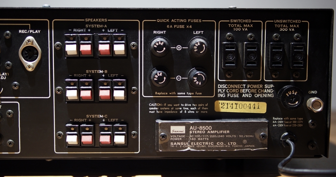 Sansui AU-8500 | hifi-wiki.com