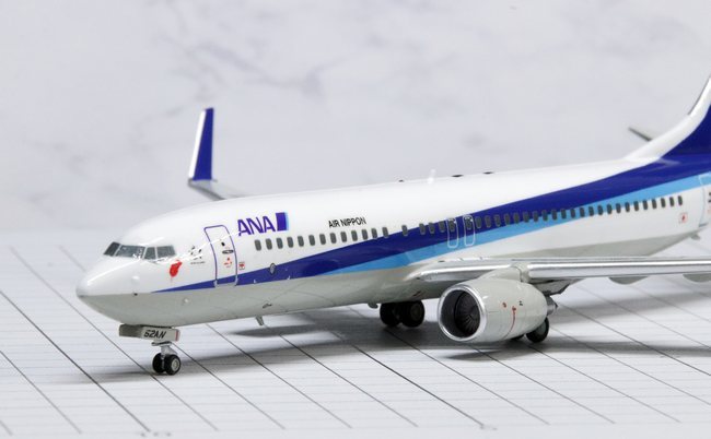 1/200「全日空 ボーイング737-800 トリトンブルー」後編 – 艦船模型
