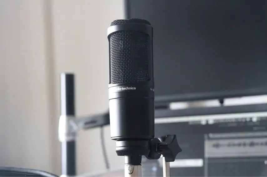 audio technica AT2020をレビュー。1万円の人気コンデンサーマイク