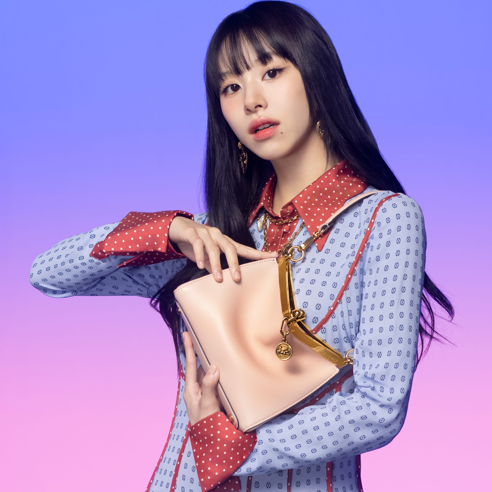 TWICEチェヨンが「エトロ」初のジャパンブランドアンバサダーに就任