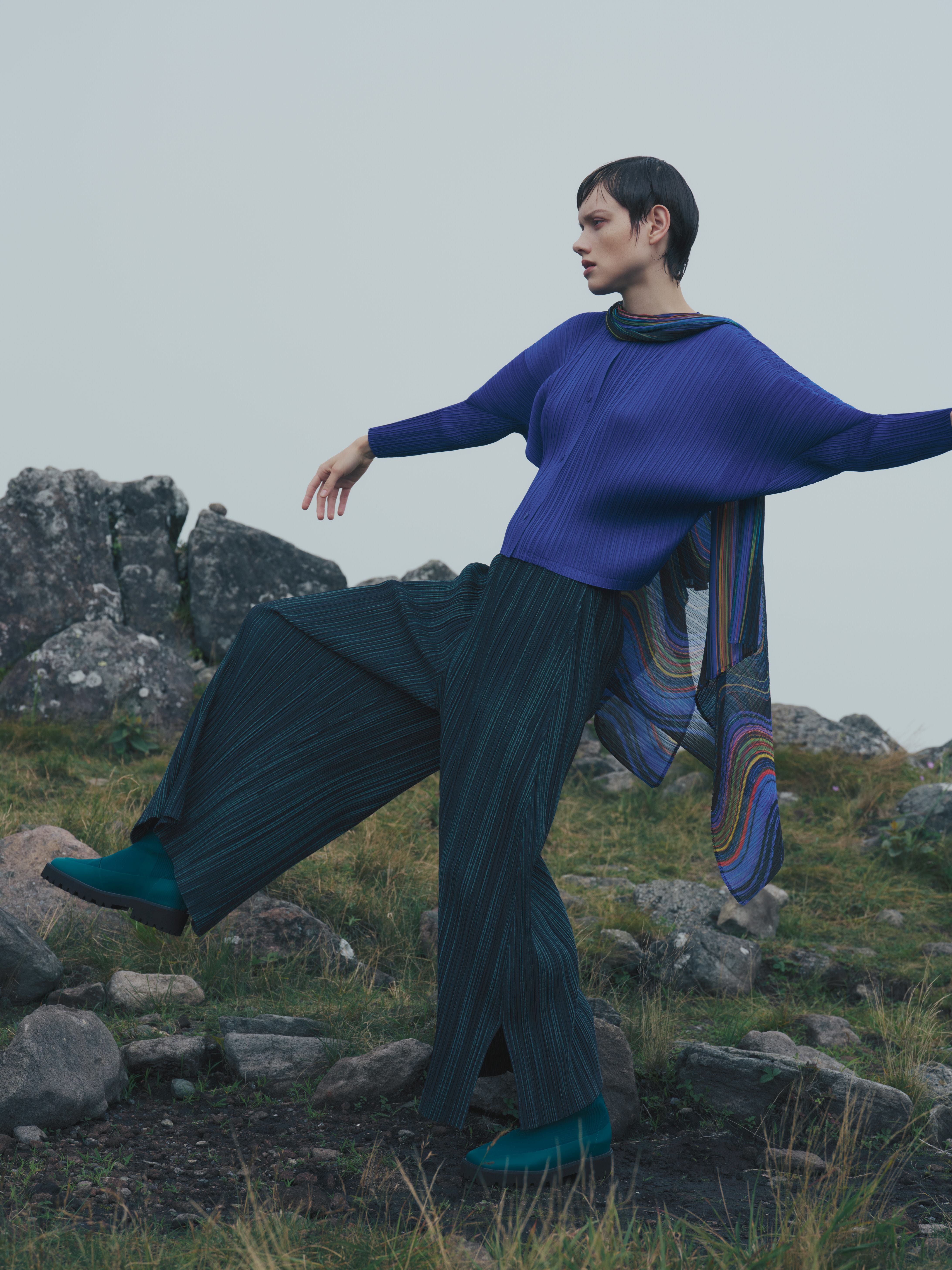 ワープする心とデザインを重ねて。プリーツ プリーズ イッセイ ミヤケ