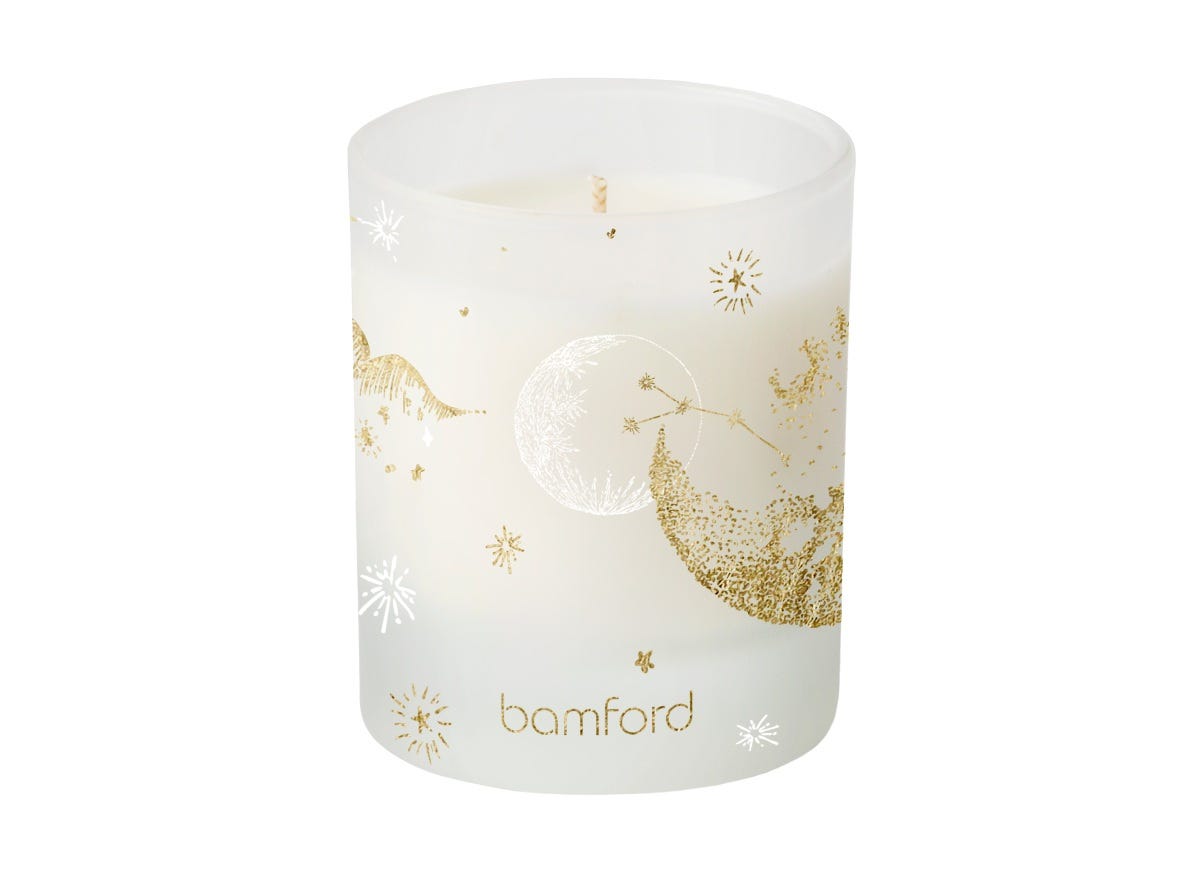 聖夜の部屋を灯す、2025年ホリデー限定アロマキャンドル10選