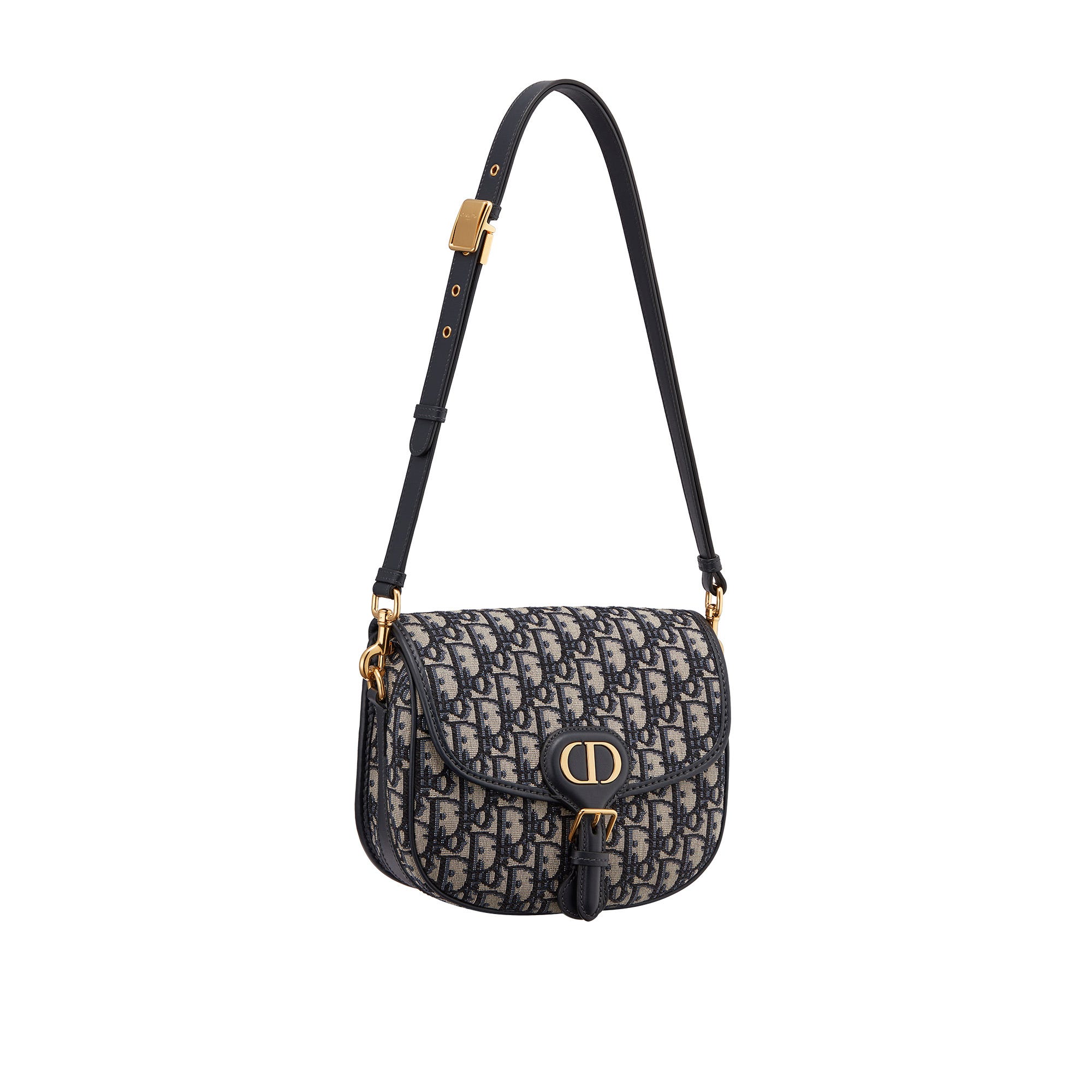 ディオールの新作バッグ「ディオール ボビー」がデビュー！ タイムレス