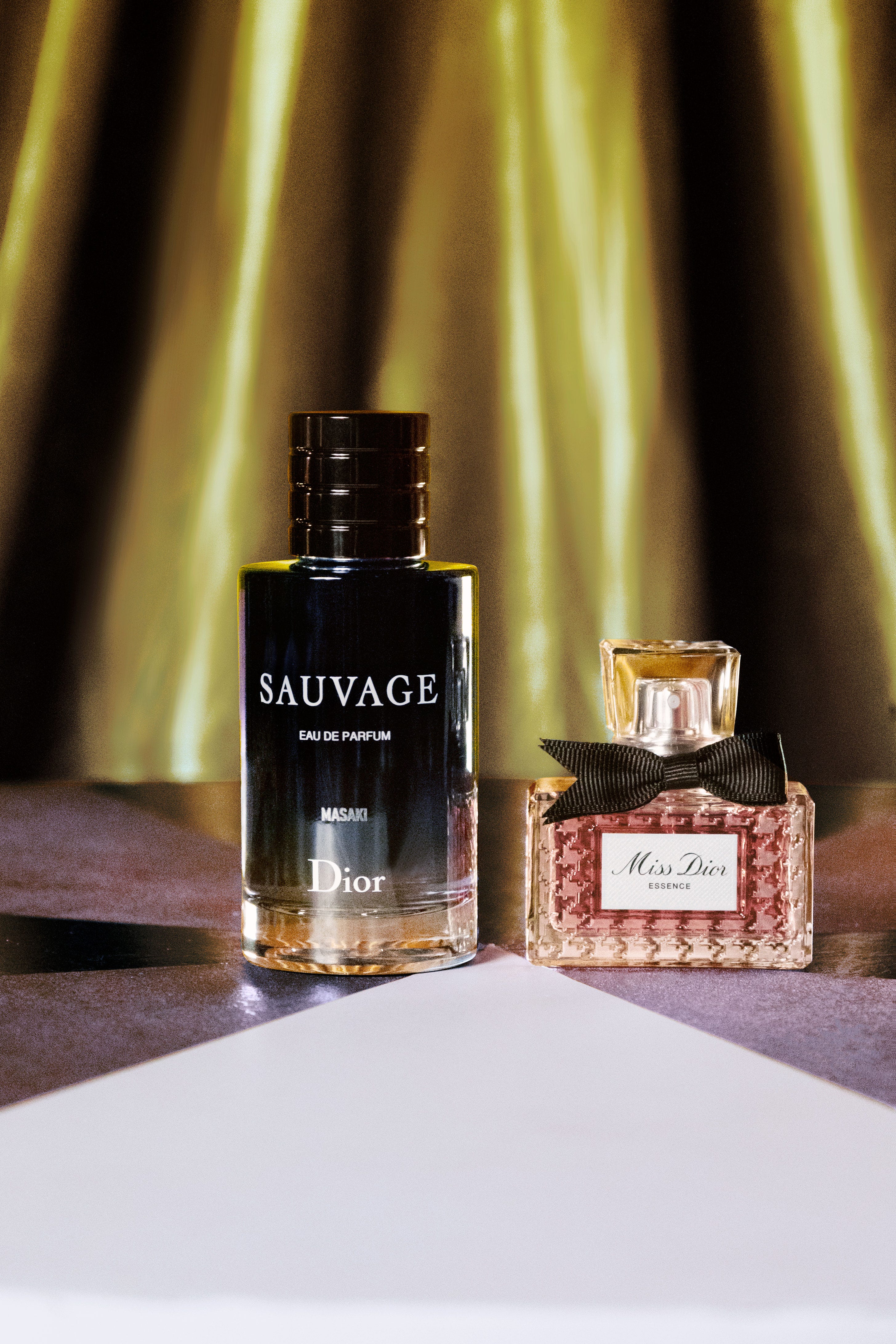 岡田将生、表現者の香り【ディオールのアイコニックな香水、ソヴァージュ】