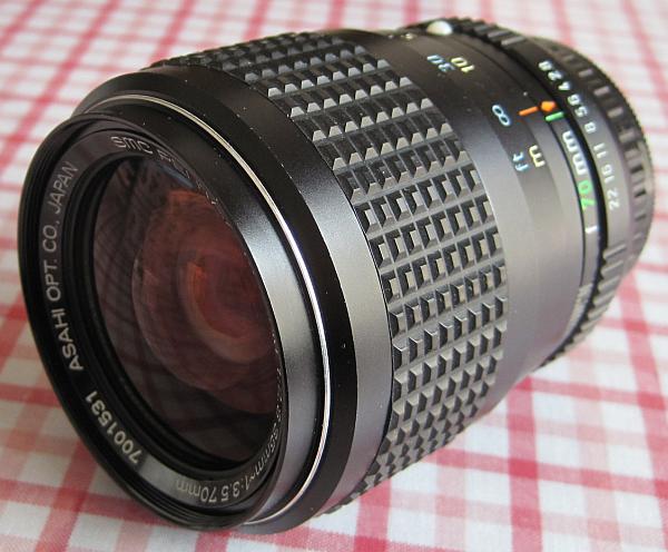 smc PENTAX-M ZOOM 35-70mm/F2.8-3.5