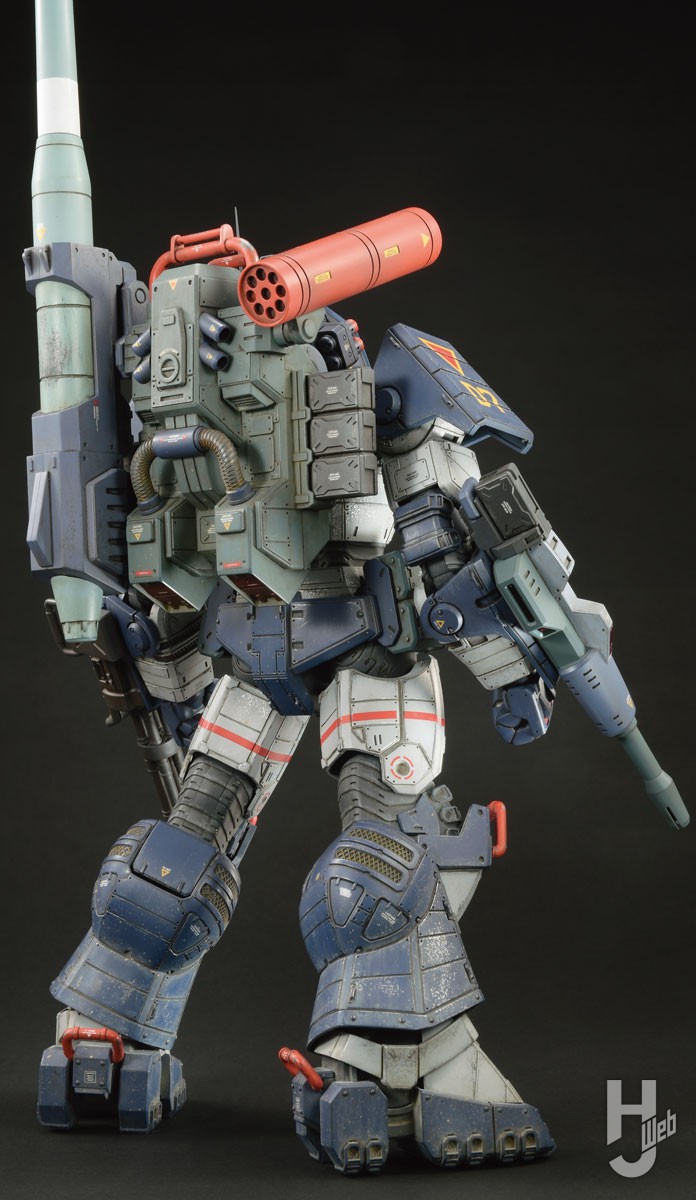 1/35「ダグラム Ver.GT」ビッグサイズのプラキットに装備・フィギュア