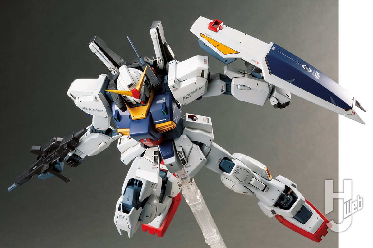 20年前のキット「MG RX-178 ガンダムMk-II Ver.2.0」を設定画稿に