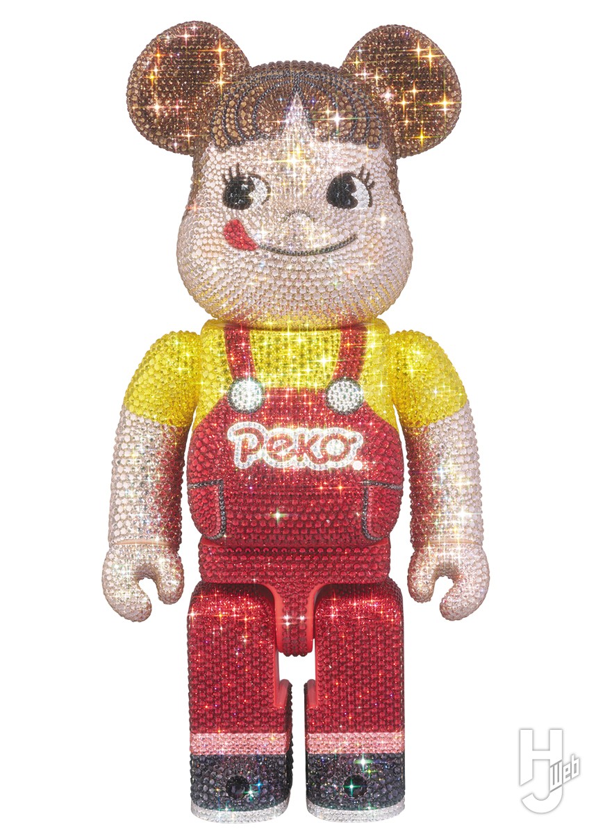 バナナマン」がベアブリックになって登場！あの「赤えんぴつ」ver.も