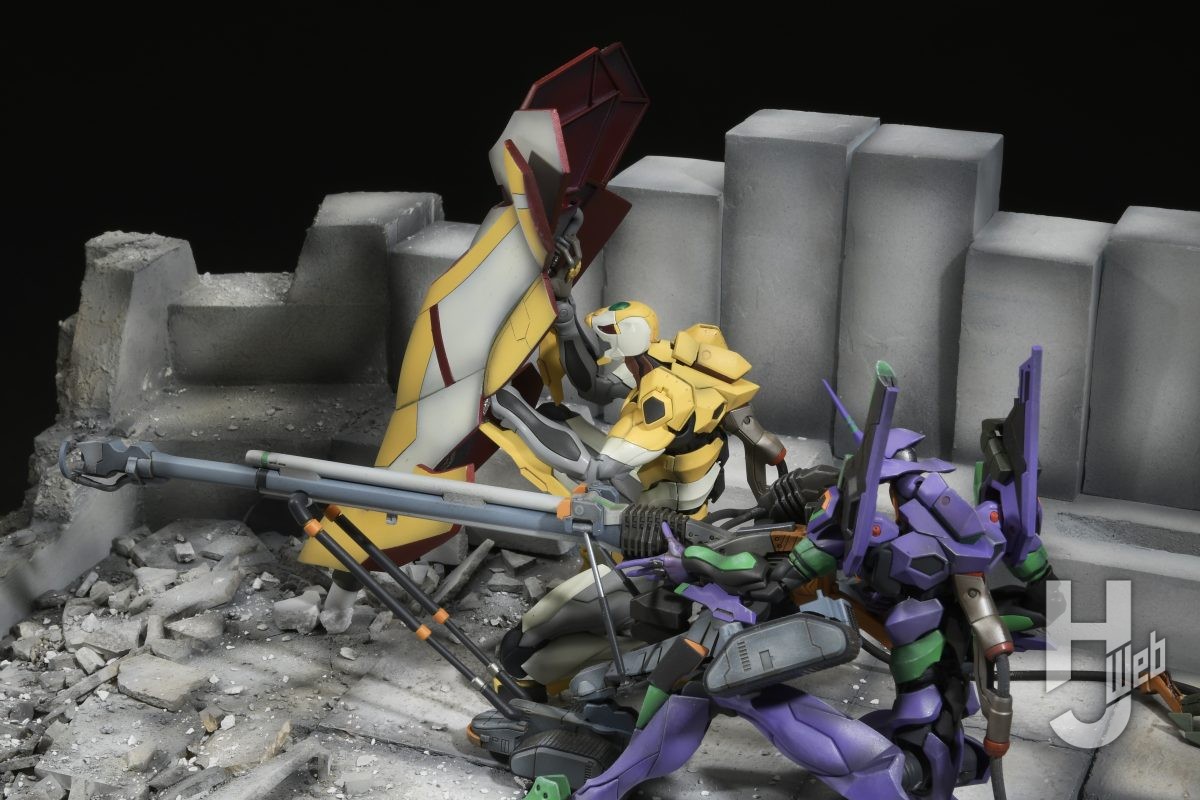 RG エヴァ試作零号機＆初号機を使ったディオラマでヤシマ作戦を再現