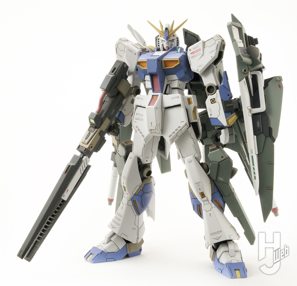 PGU発売】「νガンダム」歴代キットを改めてプロモデラーが製作！ 注目