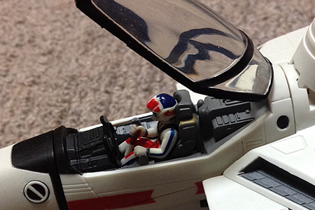 やまと：1/48 完全変形 VF-1J 一条 輝 機（超時空要塞マクロス TV版より）