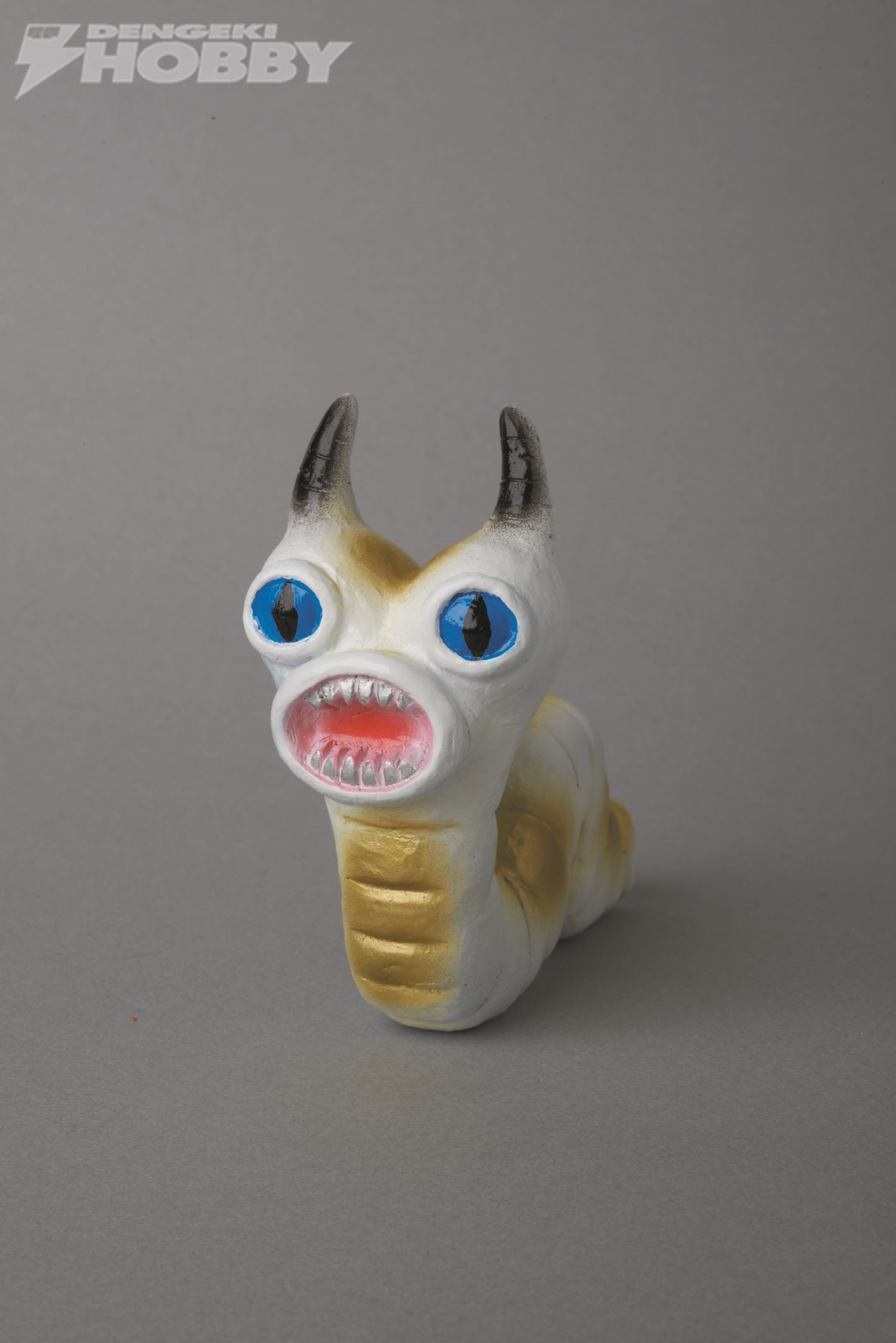 2種類のフェイクスペクトルマンが立体化！ | 電撃ホビーウェブ