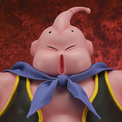 ドラゴンボールZ』より、太っちょの魔人ブウがギガンティックに登場