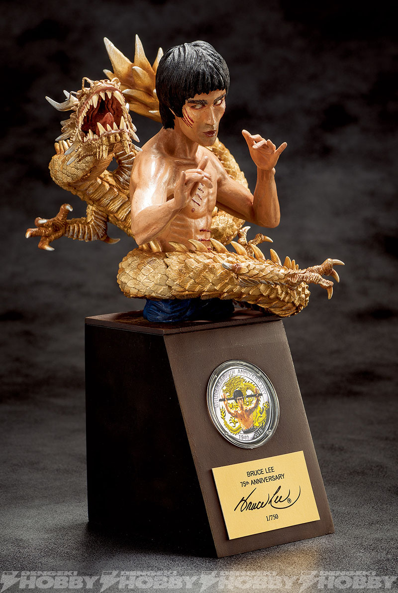 ブルース・リー生誕75周年記念純金仕上げ公式カラー銀貨 超リアル