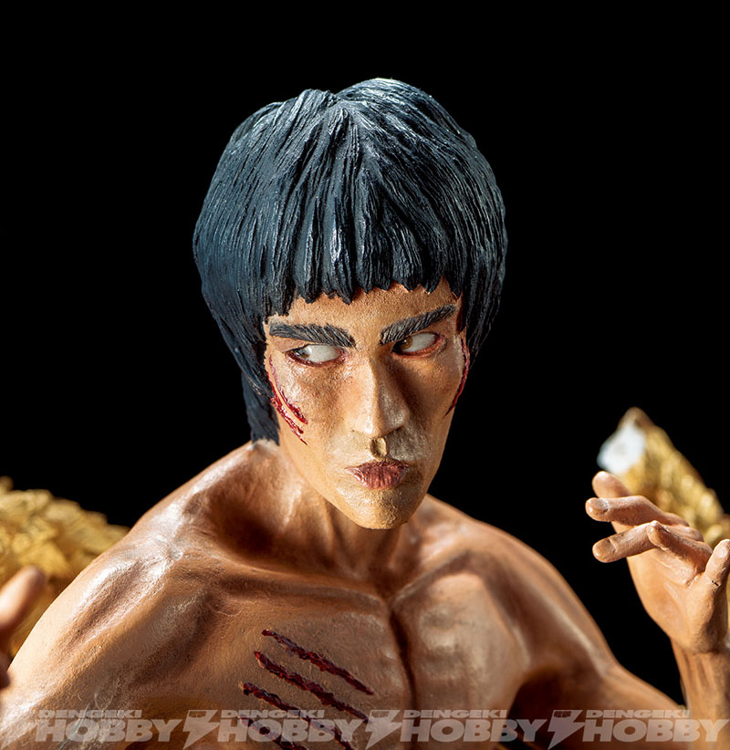 ブルース・リー生誕75周年記念純金仕上げ公式カラー銀貨 超リアル