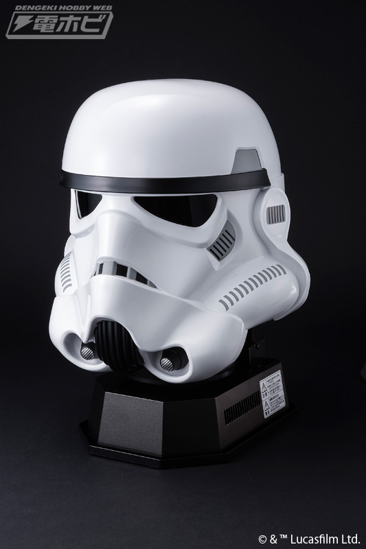 スター・ウォーズの等身大マスク保冷庫 家電なのにこだわったその造形