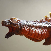 マグマ大使』から溶岩怪獣「アロン」の塗装済み完成品フィギュアが地球