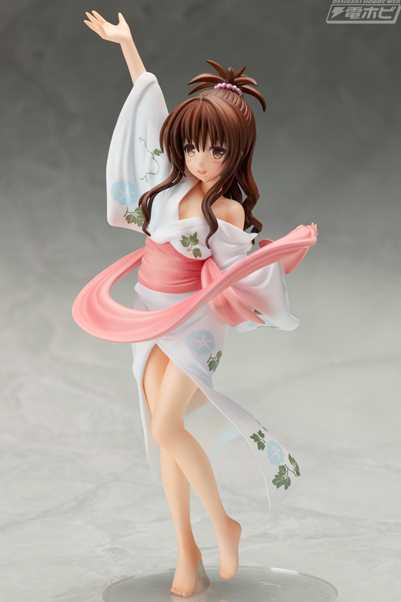 浴衣がはだけて白い肌があらわに！『ToLOVEる -とらぶる- ダークネス