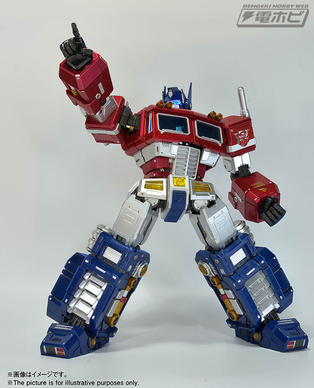 トランスフォーマー』コンボイが全高48センチの超弩級スケールで