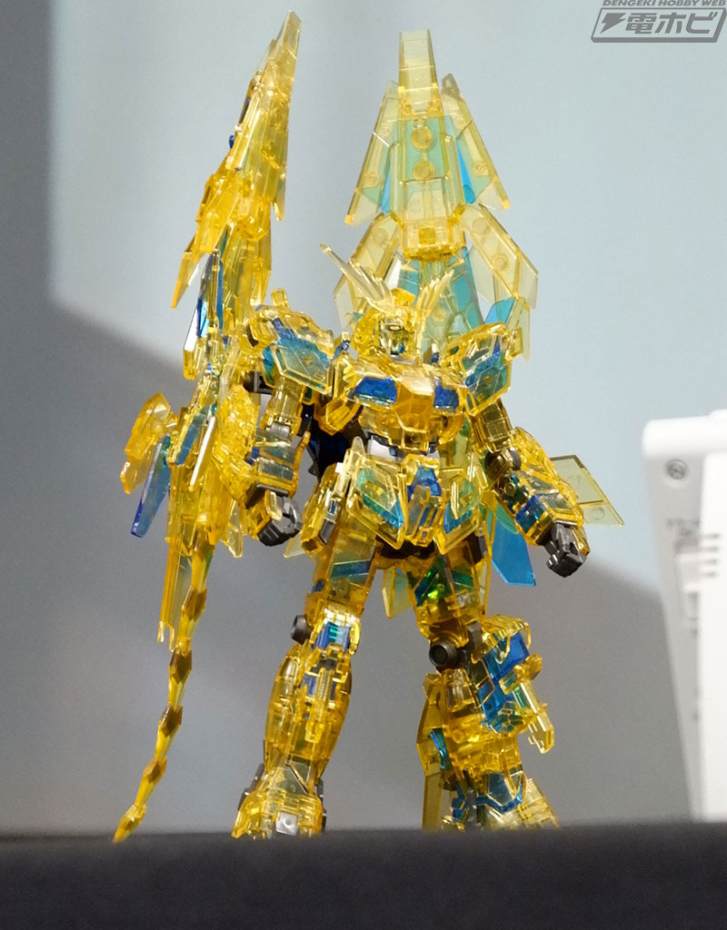 ガンプラ「HG ユニコーンガンダム3号機 フェネクス（デストロイモード