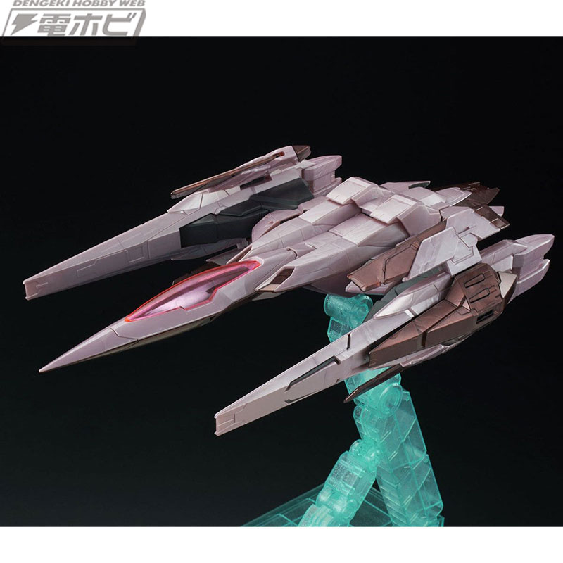 機動戦士ガンダム00』のガンプラ「PG 1/60 トランザムライザー」と「PG