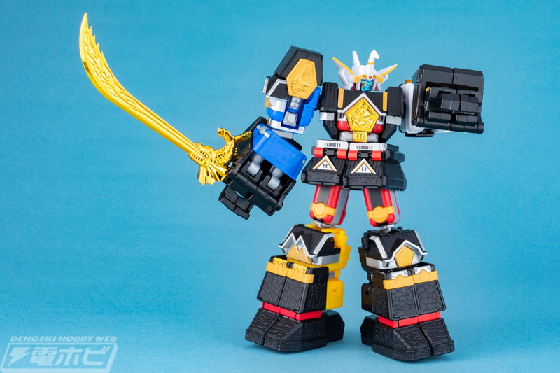 忍者戦隊カクレンジャー』の合体ロボ・無敵将軍が食玩「スーパー