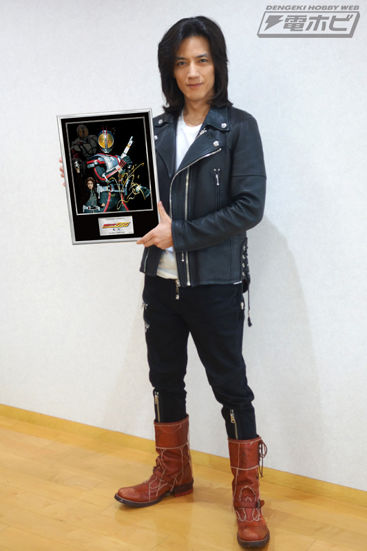 ライダーヒーローメモリアル」に「仮面ライダー555・乾 巧」登場！平成