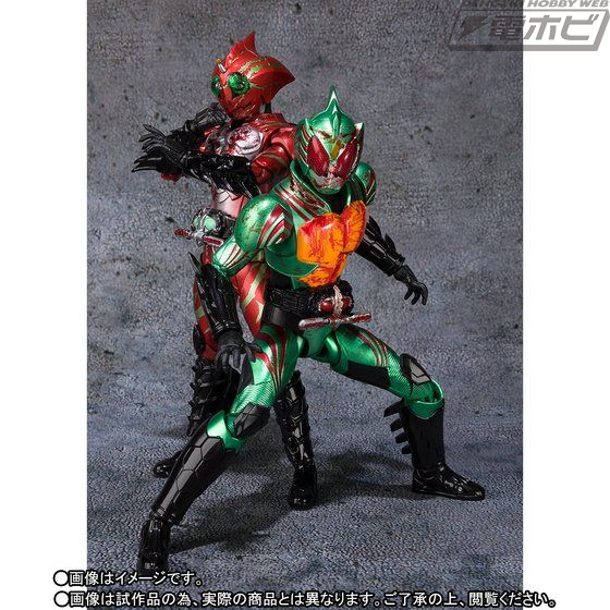 スクリーンで死闘を繰り広げたアルファとオメガの姿がここに！「S.H.