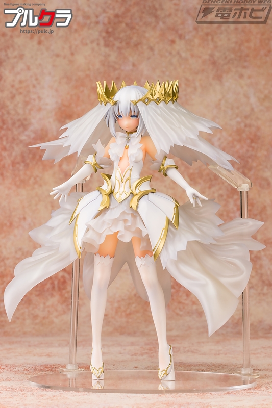 デート・ア・ライブ』鳶一折紙が透明感のある純白のドレスを身にまとっ