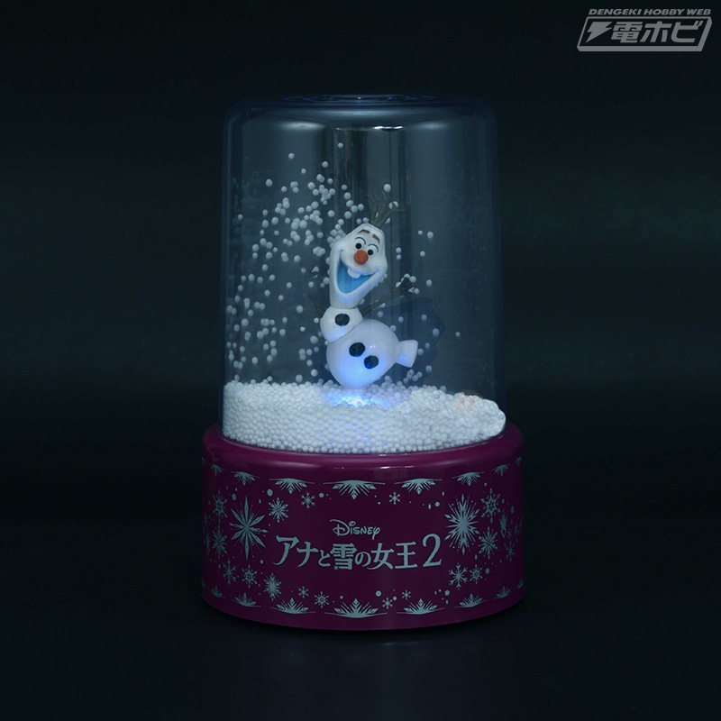 アナと雪の女王2』雪と戯れるオラフをライトアップ！幻想的なスノー