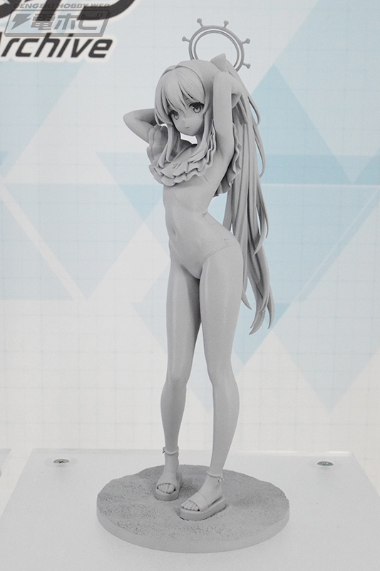 ユウカ（仮）、ホシノ（水着）、室笠アカネ（バニーガール）フィギュア