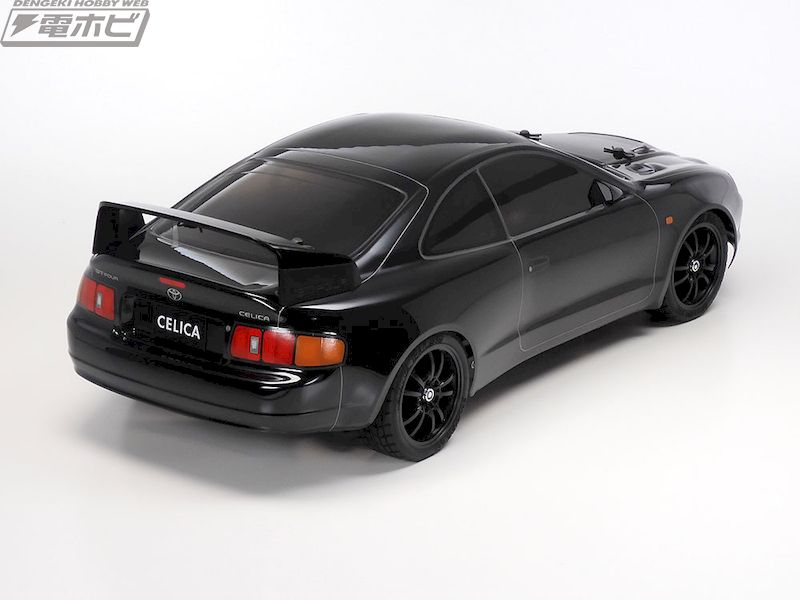 WRCを戦うために生まれたトヨタ「セリカ GT-FOUR（ST205）」が、タミヤ